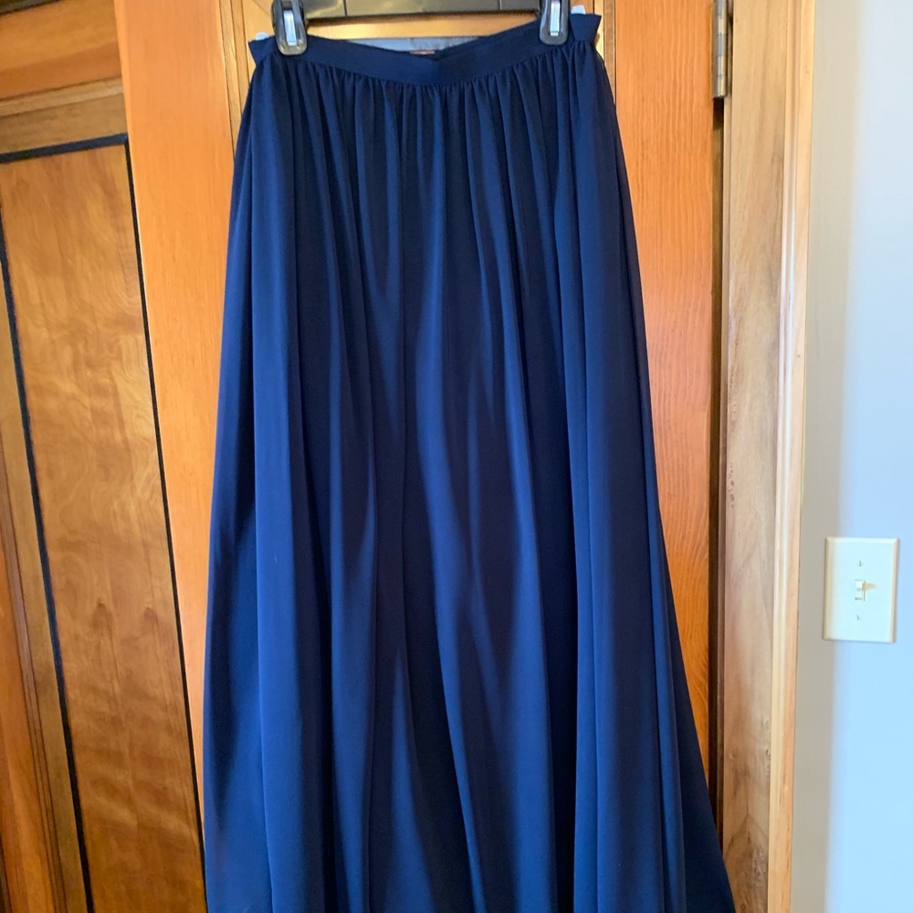 Revelry skirt size 8